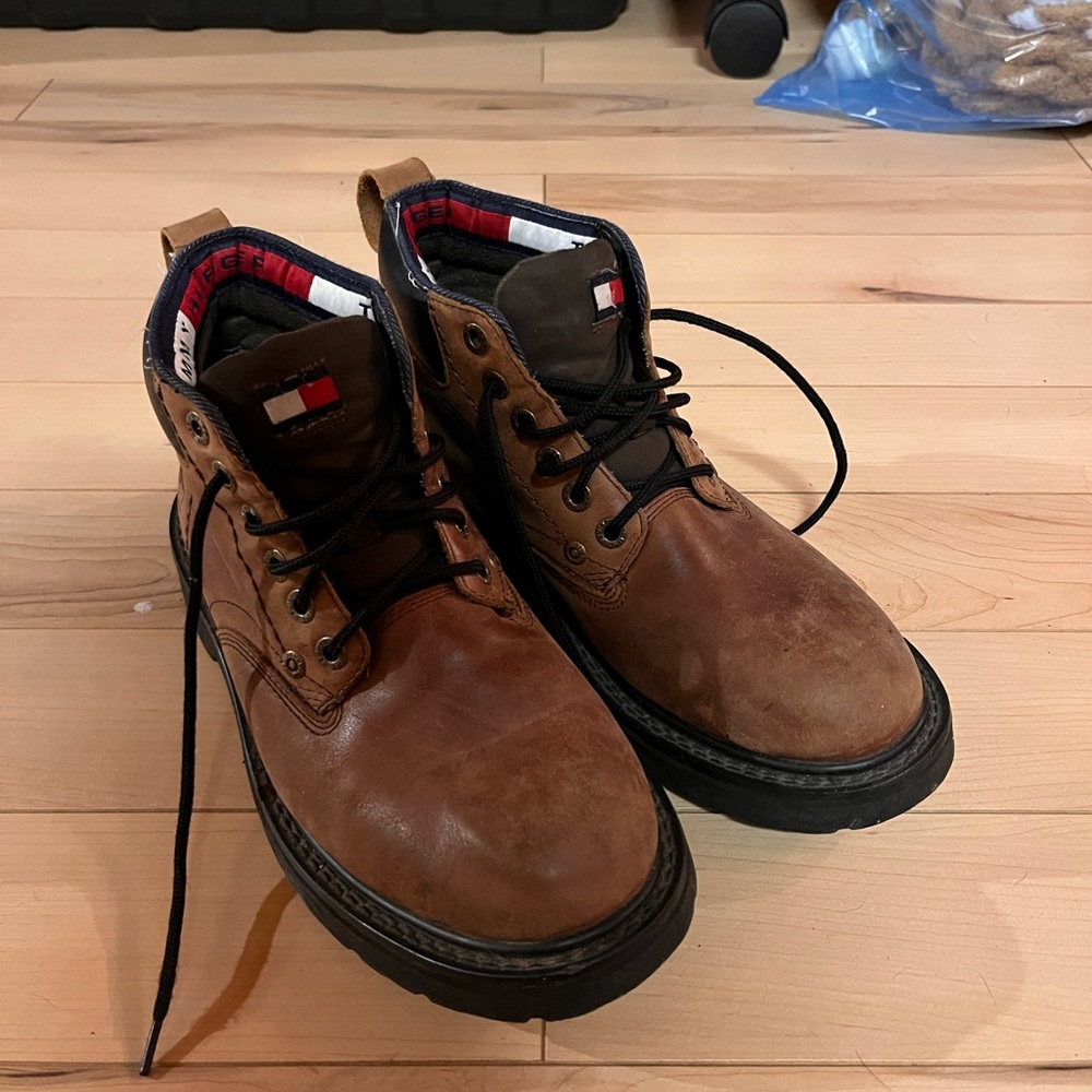 Tommy Hilfiger Boots. Size 9.